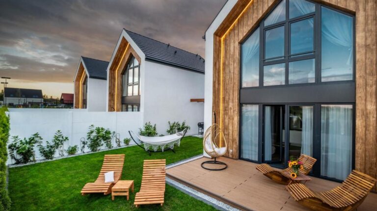 Październik i listopad nad morzem? Sprawdź, dlaczego to świetne miesiące, by odpocząć nad Bałtykiem